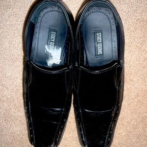 Mend dress shoes